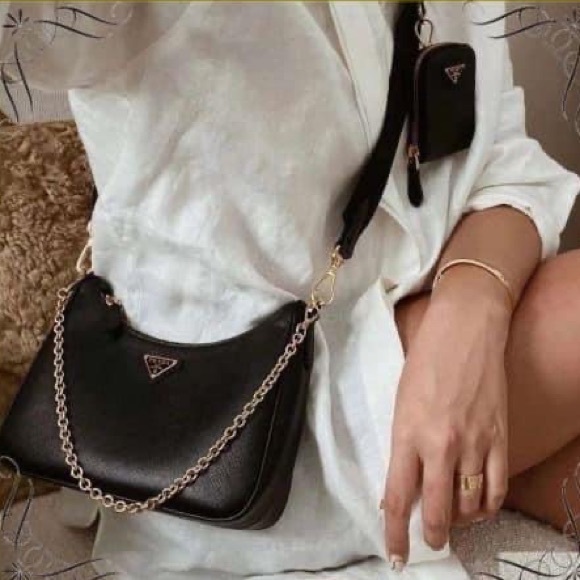 SOLD ✨Prada Re-Edition 2005 in Saffiano GHW✨ - Picture 1 of 16